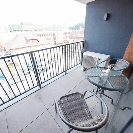 Brand New Luxury Apartment In The Heart Of บราชอฟ ภายนอก รูปภาพ