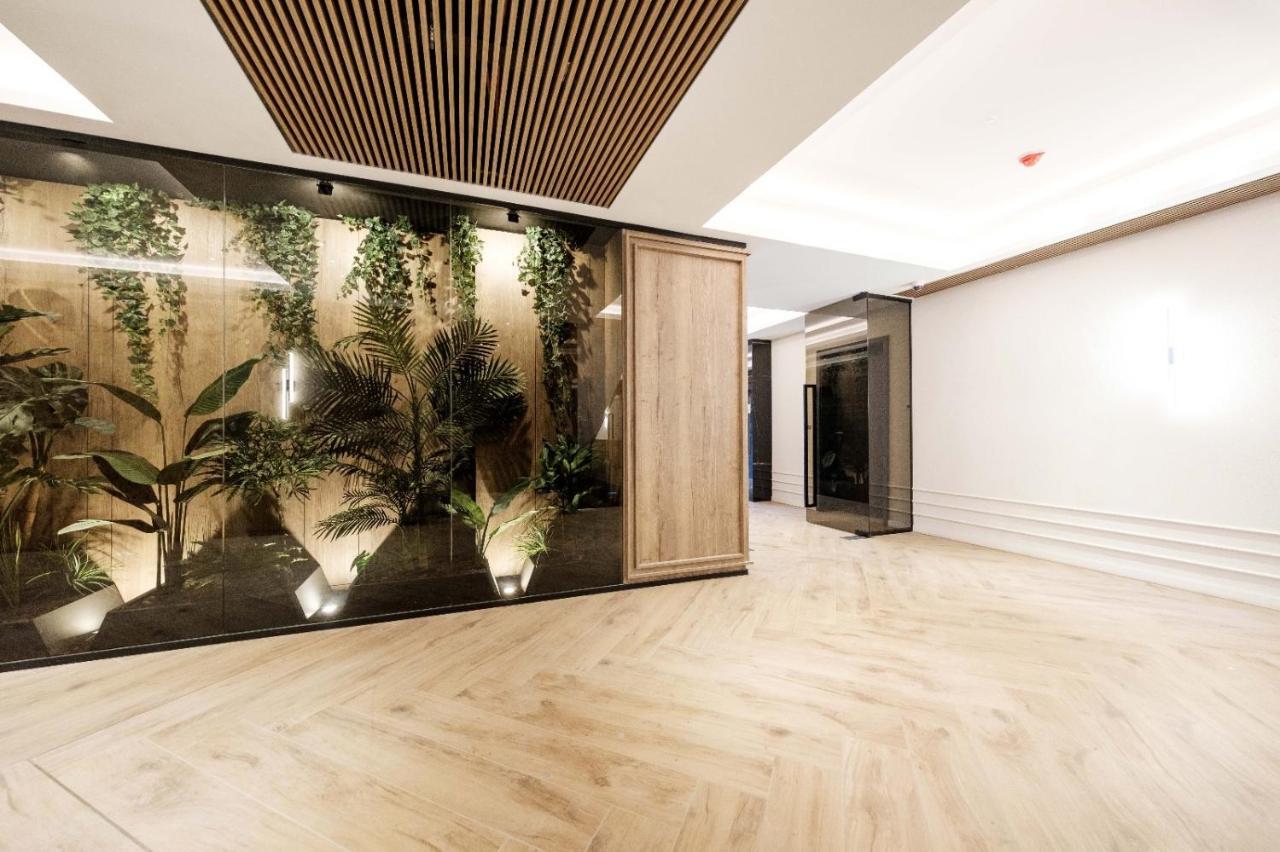 Brand New Luxury Apartment In The Heart Of บราชอฟ ภายนอก รูปภาพ