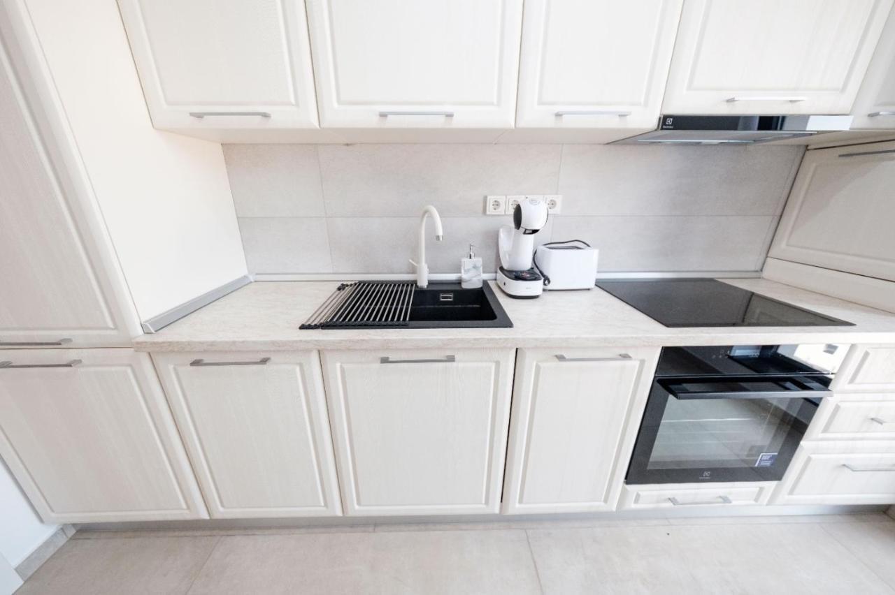 Brand New Luxury Apartment In The Heart Of บราชอฟ ภายนอก รูปภาพ